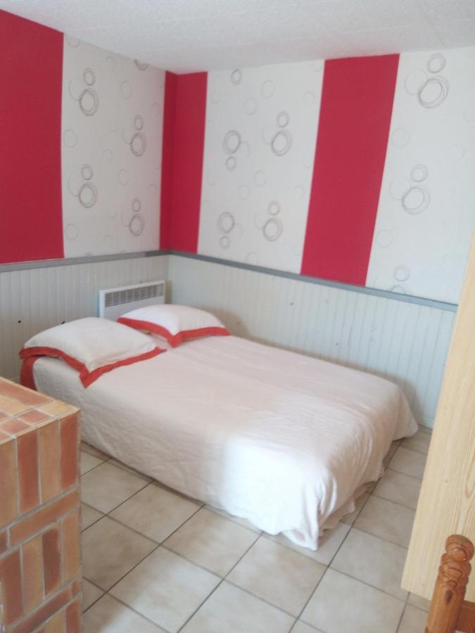 Maisonette Proche Bourges 1 Piece Mehun-sur-Yevre Esterno foto